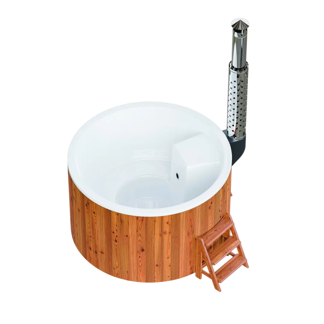 Vue plongeante de trois-quarts du bain nordique Elite 180 Hot Tub, mettant en avant les finitions du rebord et l'intégration du poêle interne.