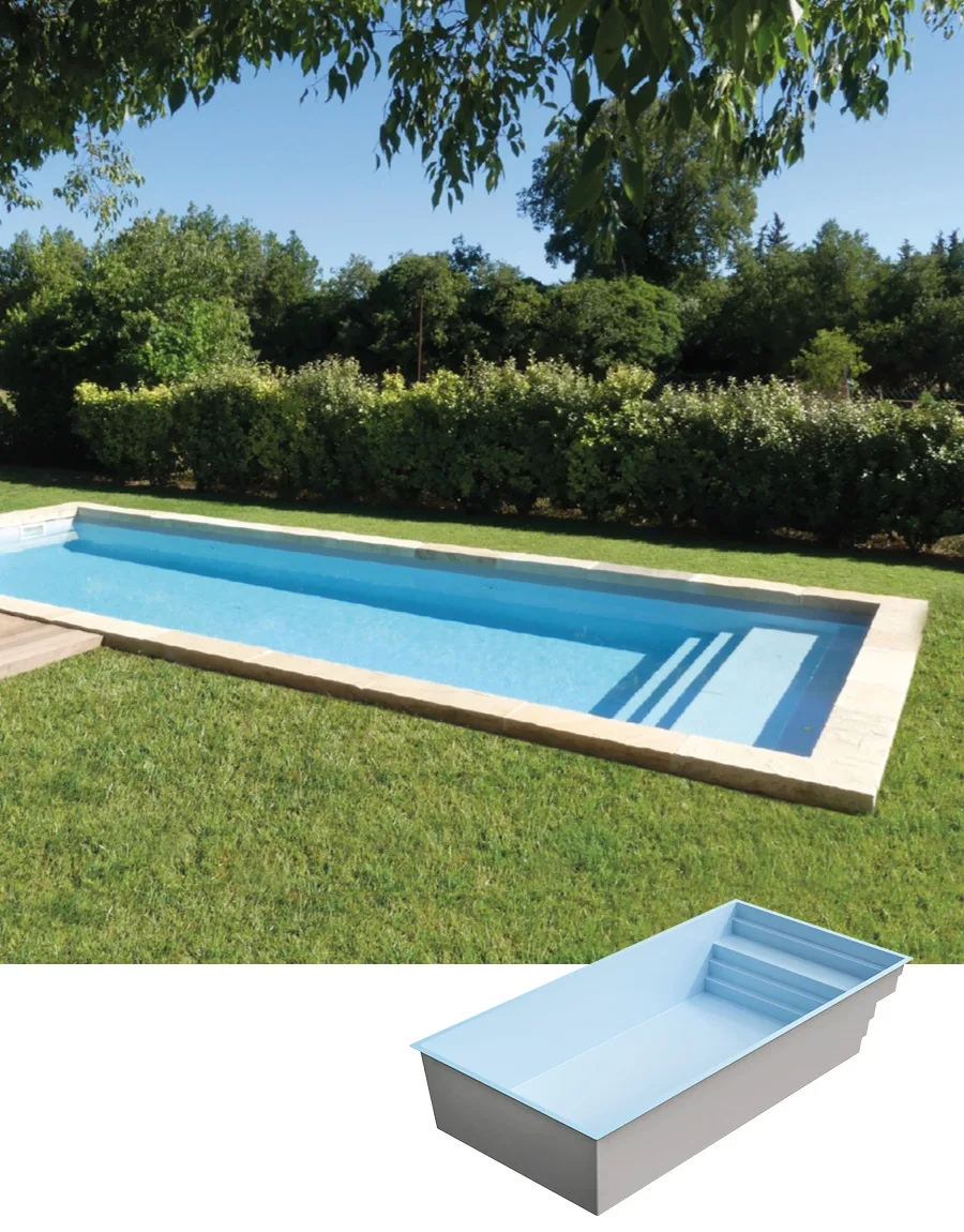 Piscine coque Bendor rectangulaire à fond plat installée dans un jardin