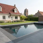 Installation d&rsquo;une piscine coque à Pradelles
